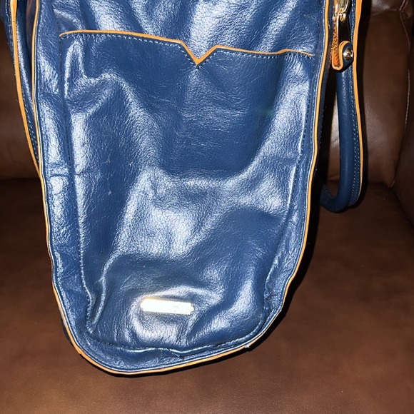 Gently Used Vince Camuto Leather Rectangular Tote. - Picture 4 of 8